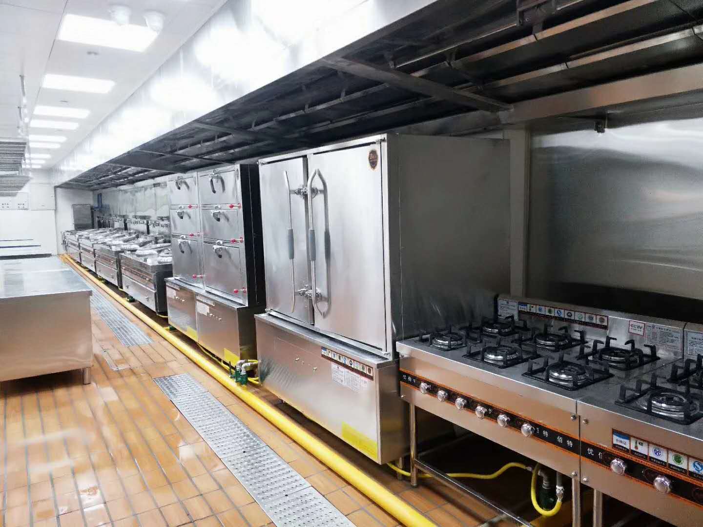 酒店TIKTOK色情版下载設備